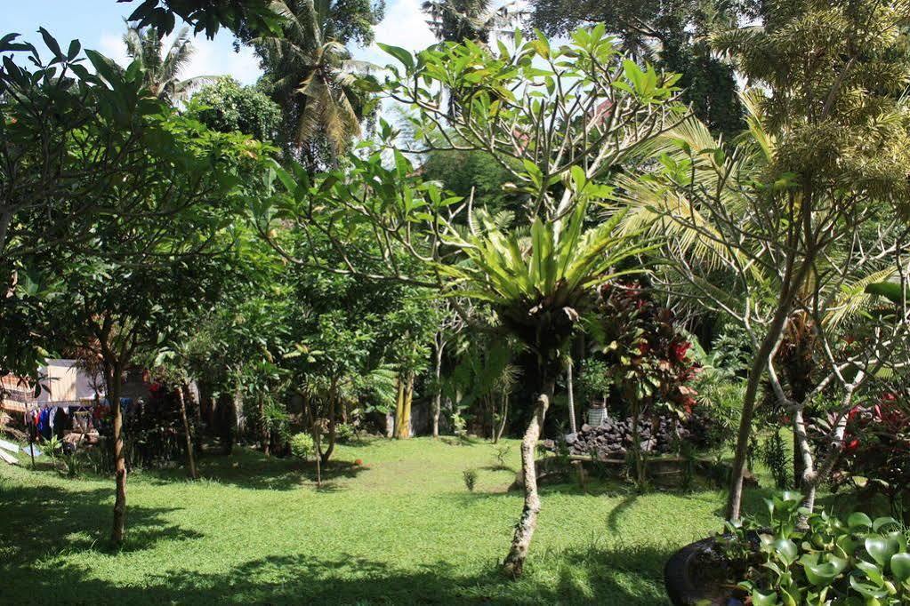 Raka Rai Bungalows Ubud  Exterior photo