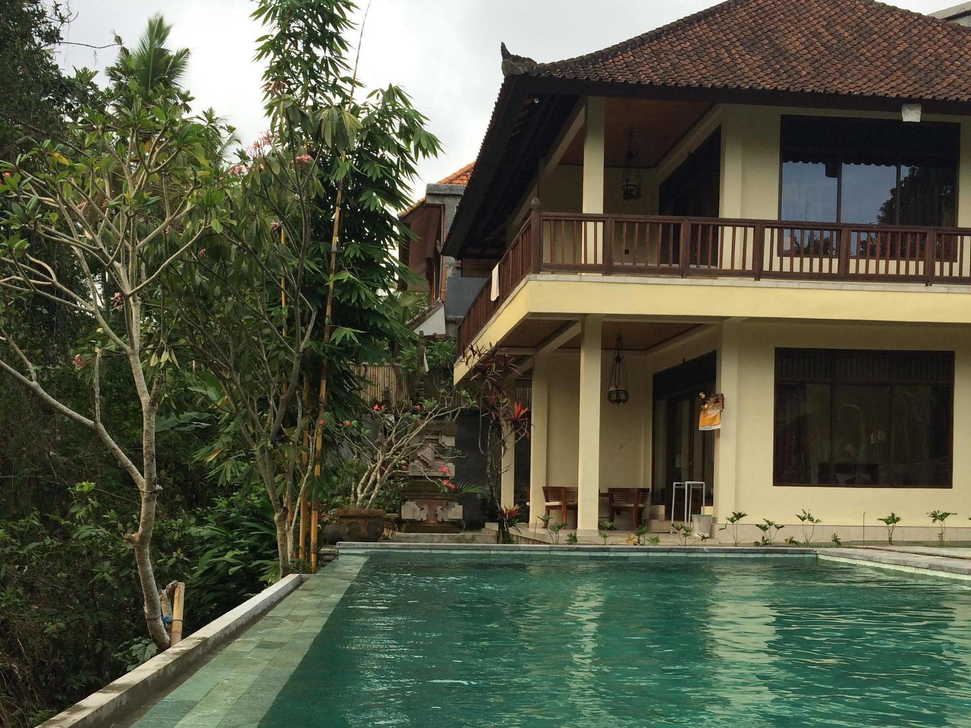 Raka Rai Bungalows Ubud  Exterior photo